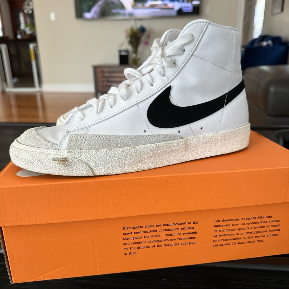 Nike Blazer Mid - image 2